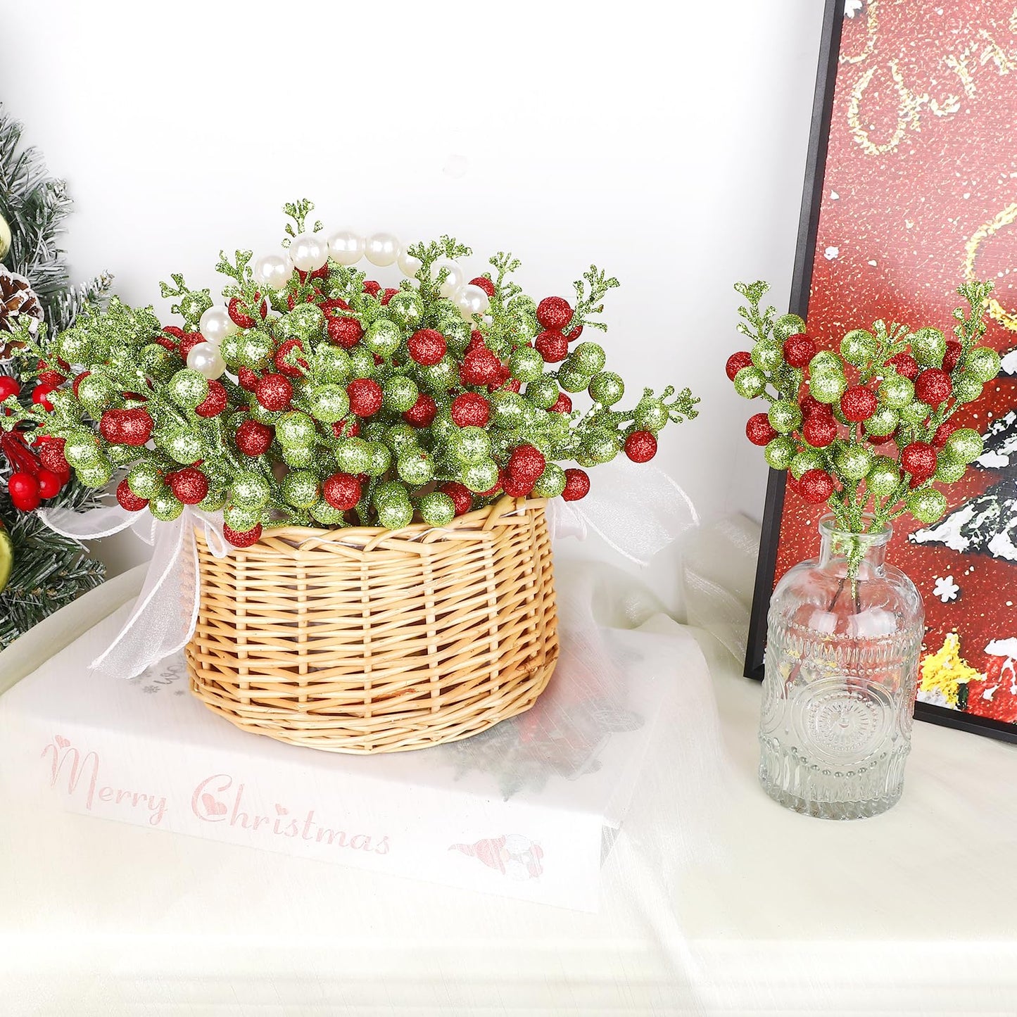 Meching 24 Pack Christmas Glitter Green Red Berry Stems, 7.5 Inch Artificial Christmas Berries Picks for DIY Crafts Xmas Tree Christmas Wreath Home Wedding Home Party Decoration (Green&Red)