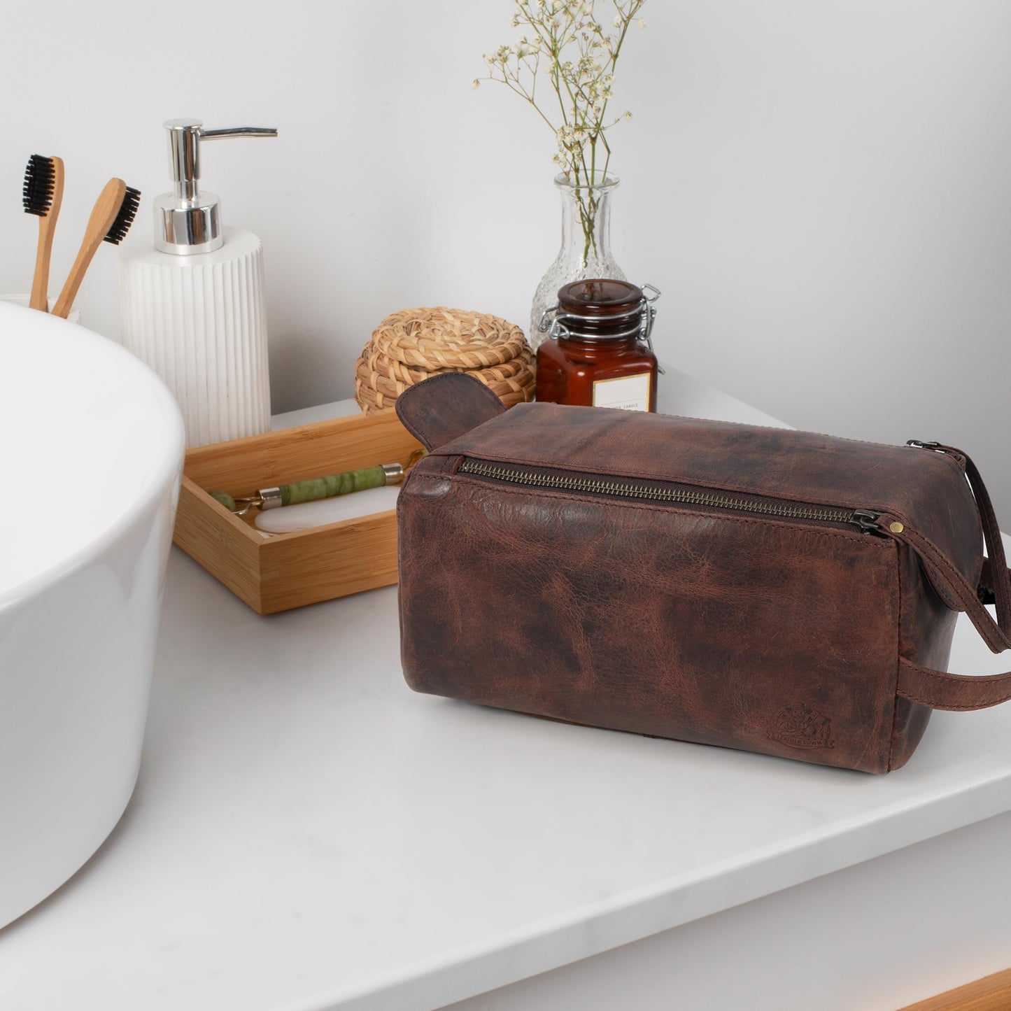 Leather Toiletry Bag for Men, Travel Duffels Essentials Shaving Dopp Kit, Mens Travel Bag Toiletries Organizer Case for Grooming, Made from 100% Real Leather (Dark Brown)