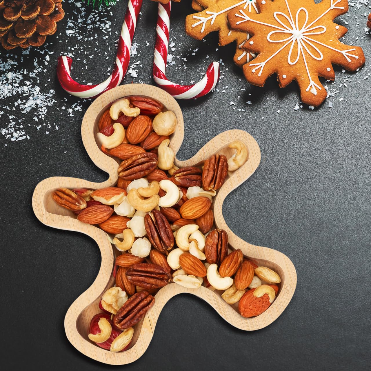 BESTonZON Christmas Charcuterie Board, Bamboo Gingerbread Man Serving Tray Serving Board Fruit Tray, Creative Gingerbread Man Food for Party Supplies, 8.3 * 7.2"