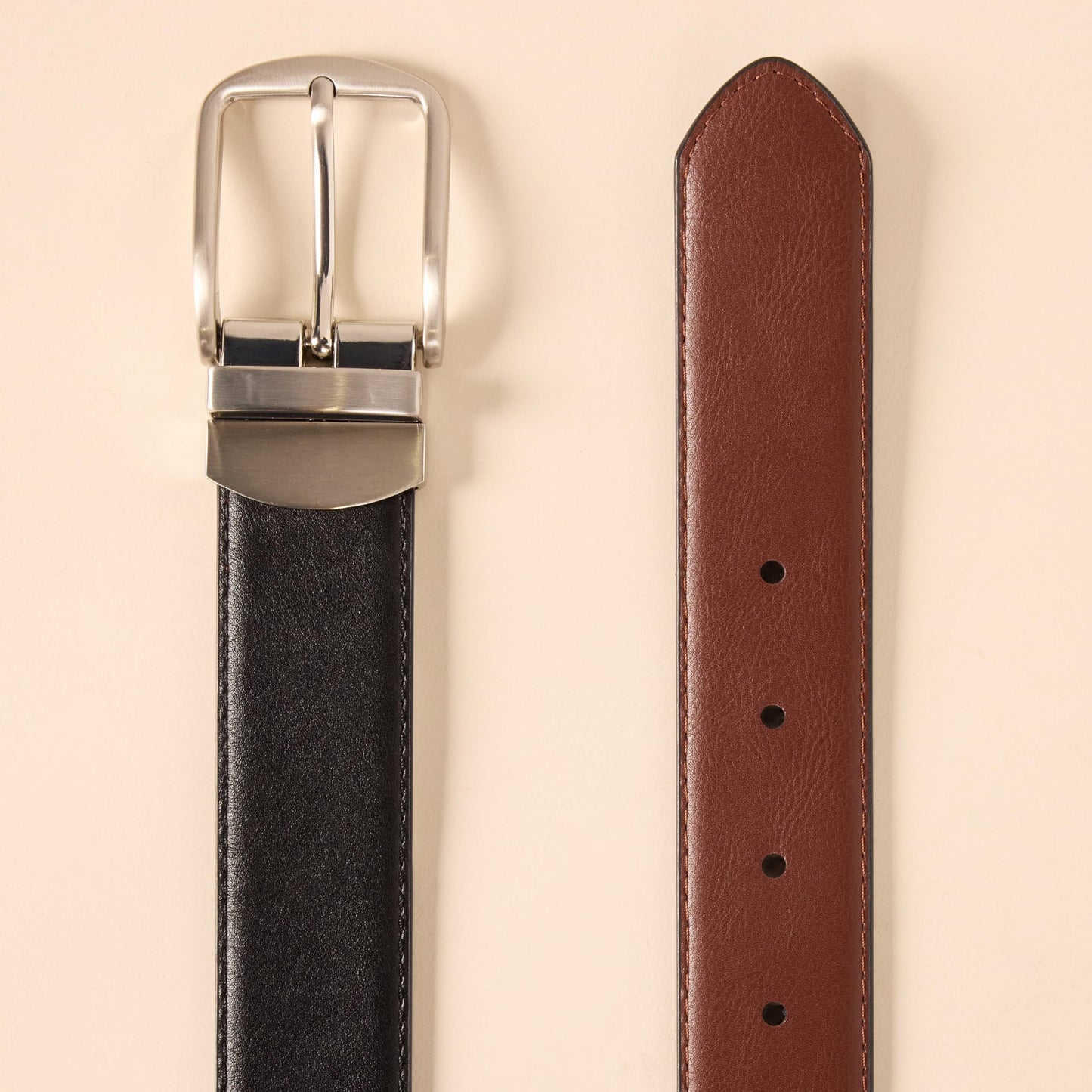 Amazon Essentials Men's Reversible Dress Belt, Black/Chestnut Brown, 38