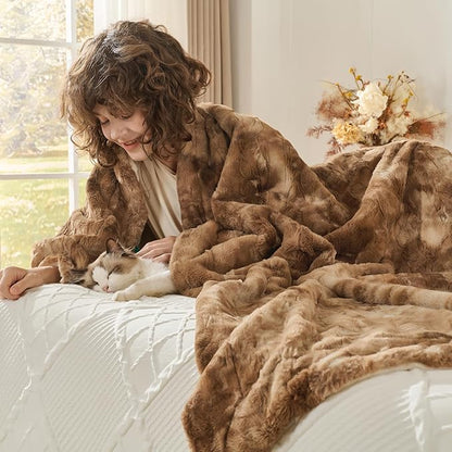 Krifey Faux Fur Throw Blanket for Couch Bed, 3D Marble Texture Soft Throws, Cozy Fuzzy Plush Thick Warm Blanket, Faux Rabbit Fleece, Christmas Birthday Gifts for Men Dad, Tie Dye Brown, 50x60in