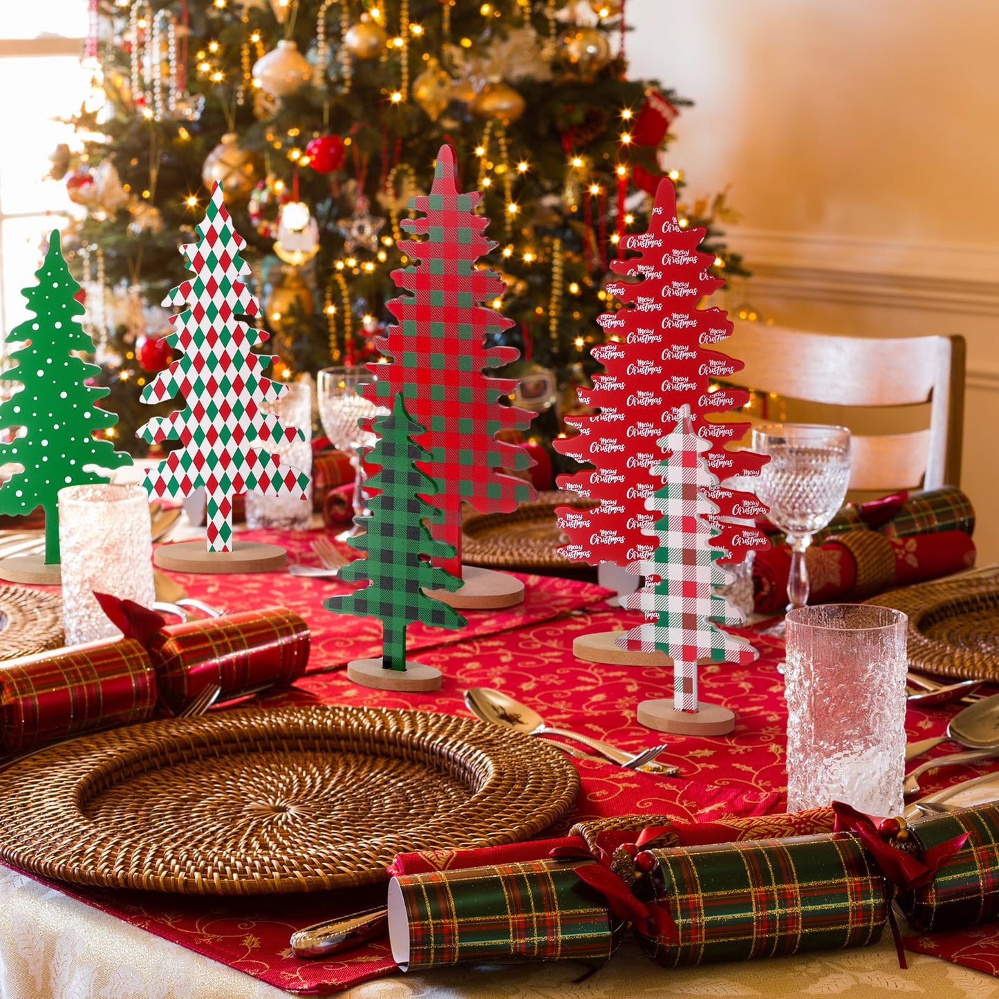 Kigley 6 Pcs Wood Christmas Tree Sign Table Decor 6" 8" 10.5'"red Green Xmas Tree Tabletop Christmas Tiered Tray Centerpieces Xmas Gift for Home Mantel Shelf Office Party Windowsill Decoration