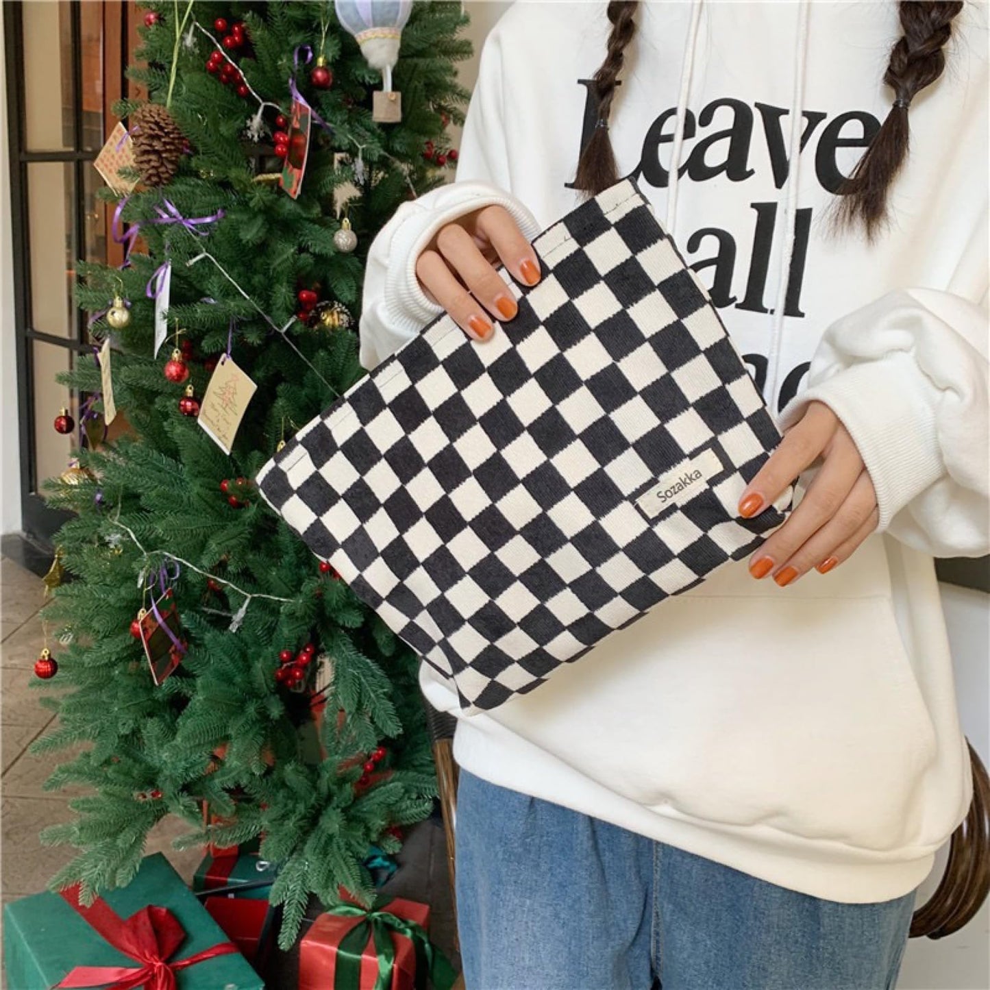 BIVIZKU Travel Checkered Makeup Bag, Corduroy Cosmetic Bag for Purse, Small Cosmetic Zipper Pouch Cute Travel Checkered Makeup Bag Gift for Women,Girls (woven checkered)