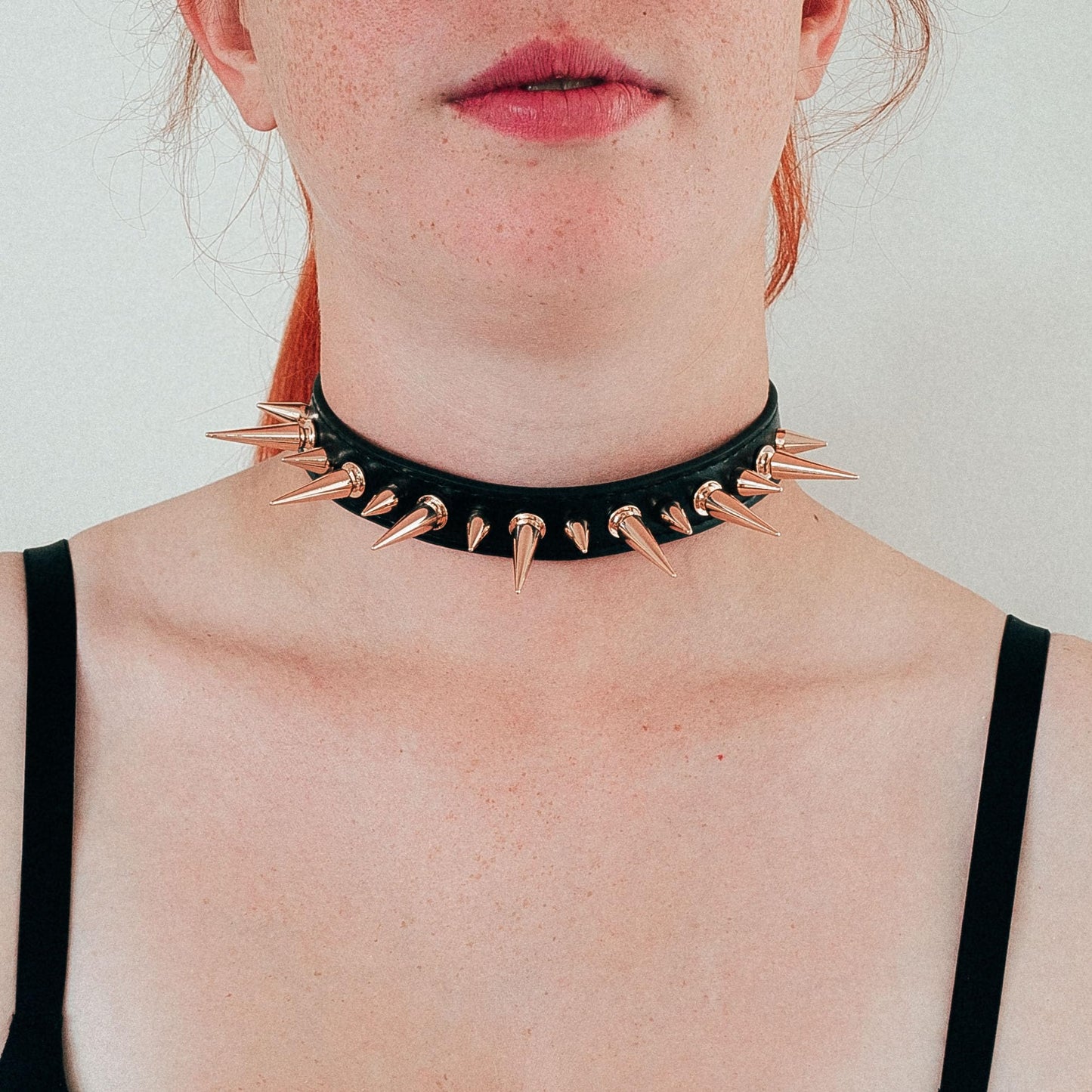 ADEMISHIA Punk Gothic Spiked Choker Necklace for Women, Adjustable Black Leather Collar for Women, Edgy Rock Jewelry for Halloween, Concerts