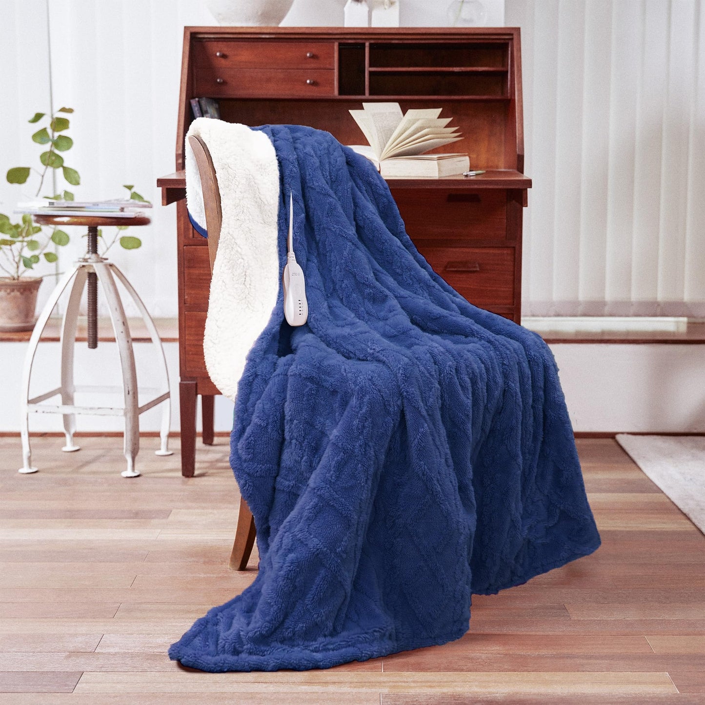 Heated Blanket-Electric Blanket,50"x60" Soft Heated Throw Blanket with 5 Heating Levels & 3 Hours auto-Off,Over-Heat Protection Fast-Heating,Machine Washable（Purple）