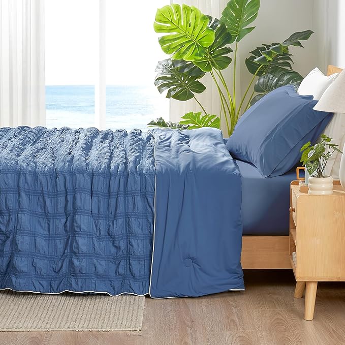Cozy Bliss Cooling Comforter Seersucker Plaid Twin, Q-Max 0.4 Reversible Lightweight Cooling Blanket, Breathable Silk Smooth Summer Bedding Quilt for Hot Sleepers Night Sweats Denim Blue