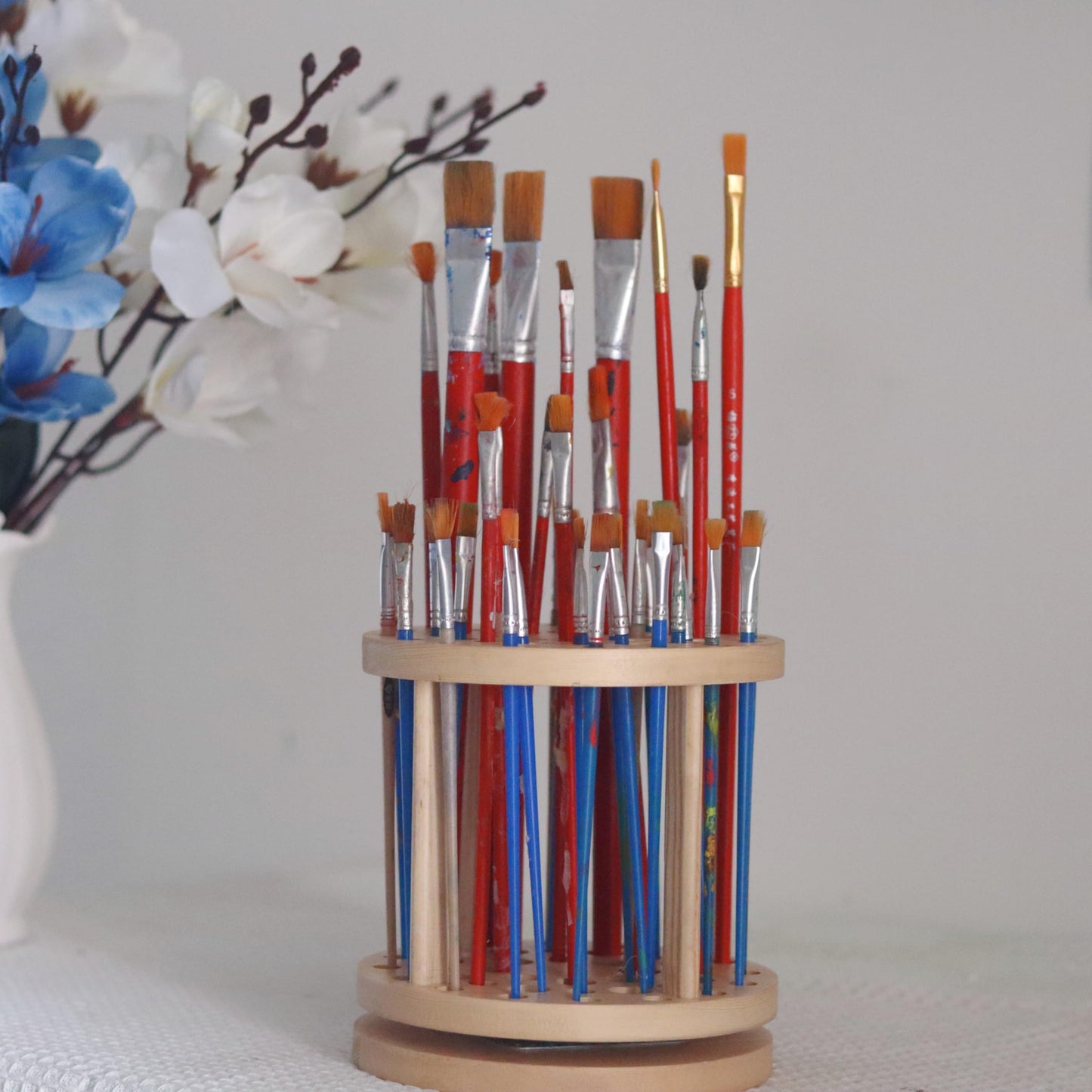 Handcrafted Rotating Artist Paint Brush Organizer, Watercolor Brush Holders, Large Capacity Hardwood Storage Holder for Art Classroom and Office Desk, 40 Holes