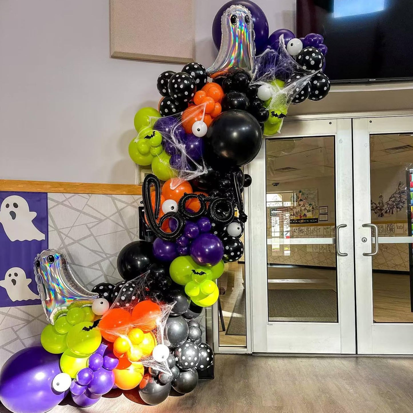 Halloween Balloons Arch Black Orange Purple Green Balloons Garland Witch Cat Foil Spider Balloon Pumpkin Birthday Decorations Metallic Purple Lime Green Latex Helium Balloon Set for Party Supplies