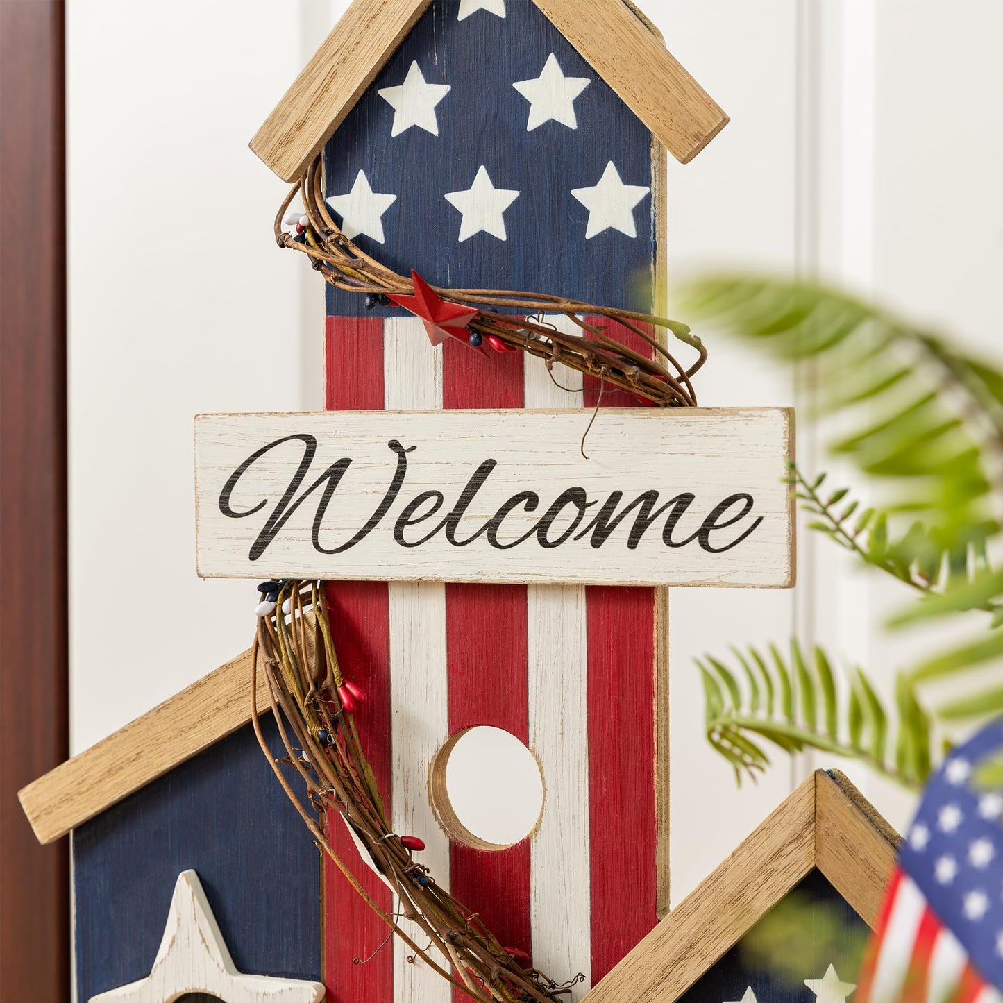 Glitzhome 30'' Patriotic Birdhouse Porch Decor, God Bless America Wooden Welcome Sign with Star, 4th of July & Independence Day Outdoor Indoor Decor