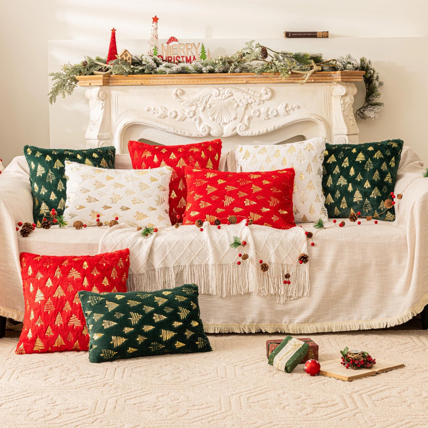 AQOTHES Christmas Tree Green Throw Pillow Covers 18x18inch, Set of 2 Winter Holiday Decorative Faux Fur Fuzzy Pillows Covers with Glitter Printed for Christmas Decor Sofa Couch Home