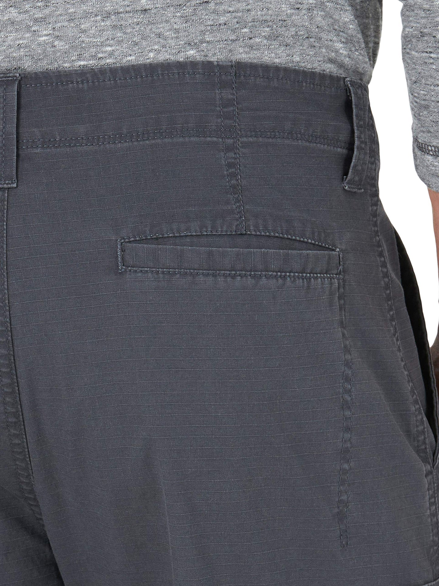 Wrangler Authentics Men's Classic Cargo Stretch Short, Anthracite, 30