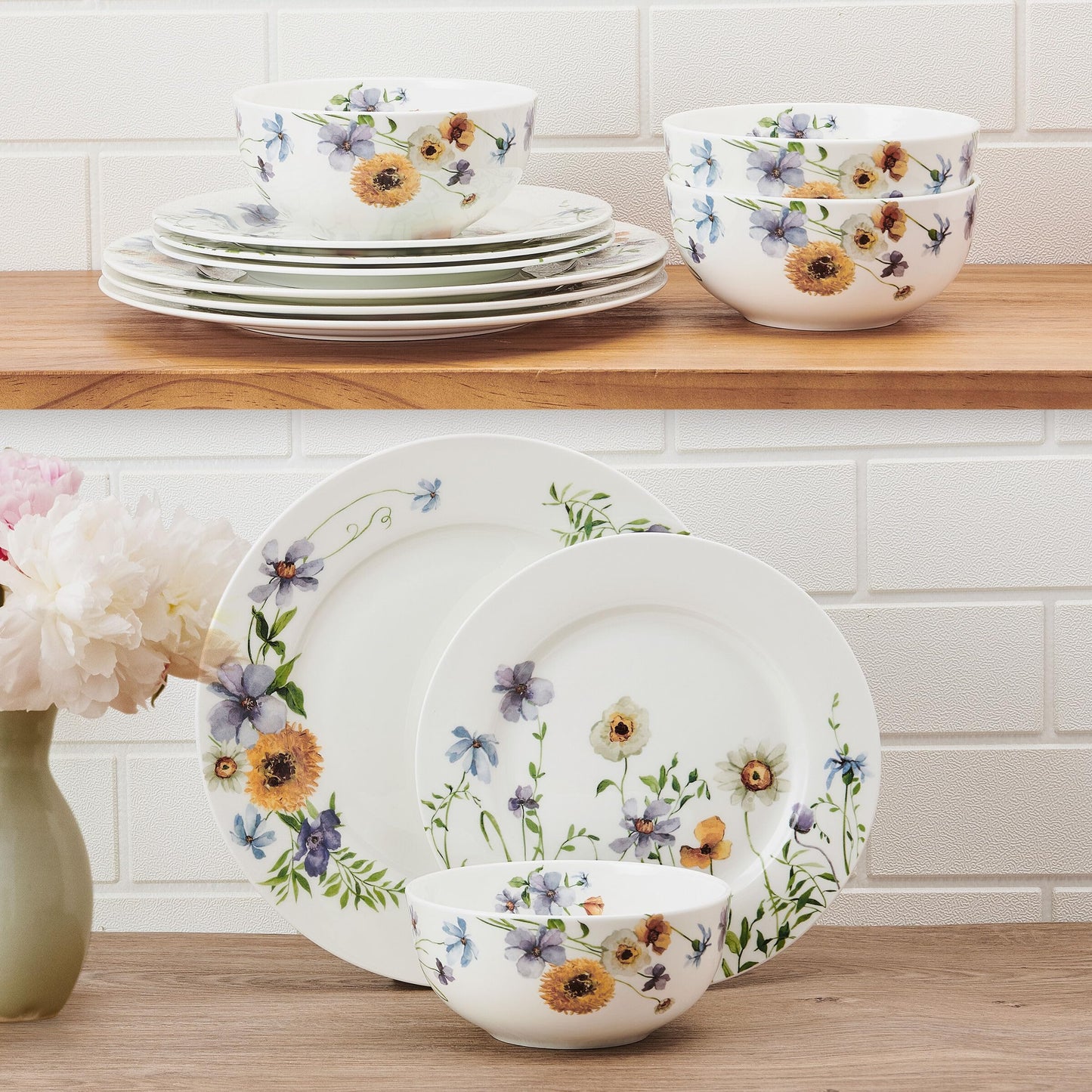 Mikasa Audrina Water Color Flowers Bone China Lightweight Chip Resistant 12 Piece Dinnerware Set, Service for 4, White