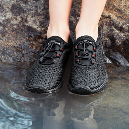 DOUSSPRT Water Shoes for Kids Boys Girls Quick Dry Beach Sports Swim Pool Aqua Shoes for Toddler/Little Kid/Big Kid Allblack 5