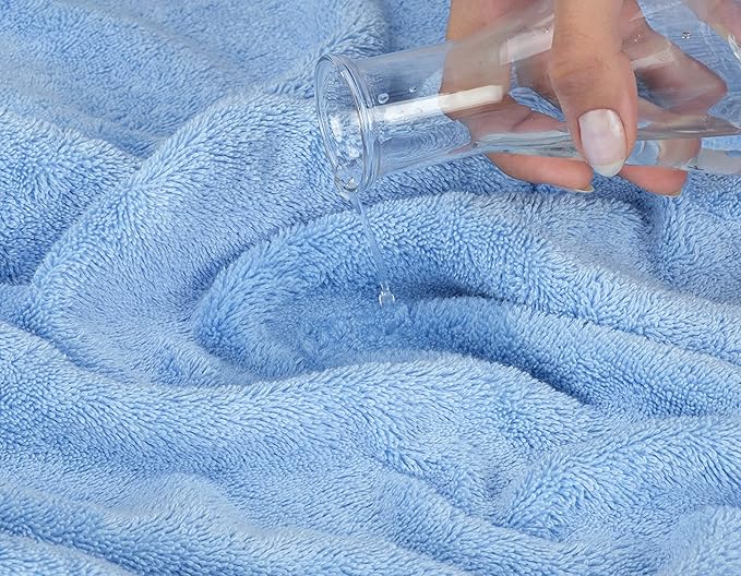 American Soft Linen 35x70 Jumbo Large Bath Towel, 600 GSM 100% Cotton Turkish