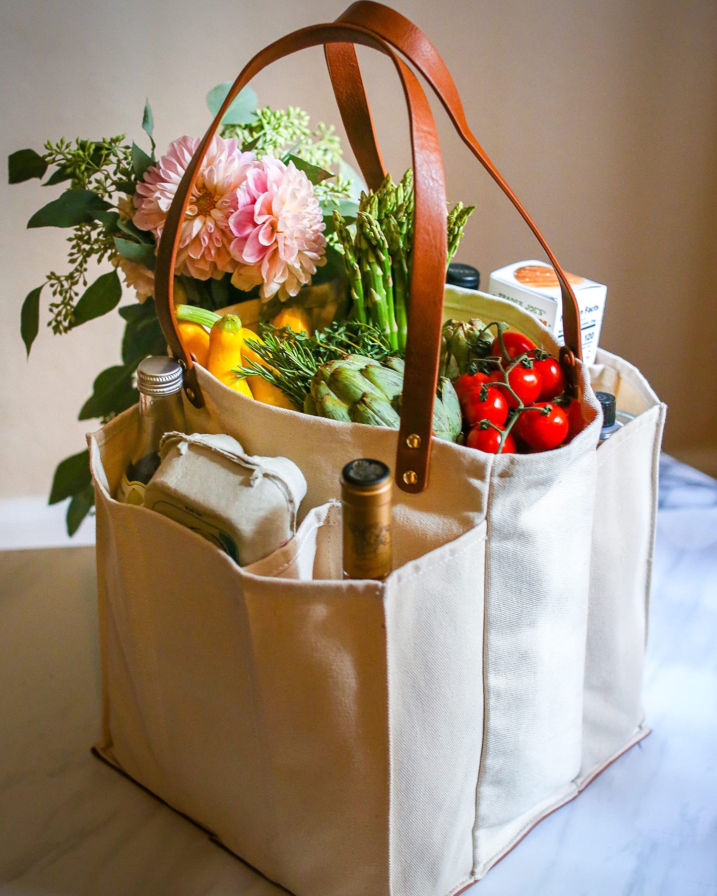 CapaBunga Farmer's Market Tote Shopping Bags with Handles - 7 Pocket Large Utility Tote Bag - Heavy Duty Canvas Utility Bag with Vegan Leather Base - Reusable Tote Bag - Natural Grocery Bag