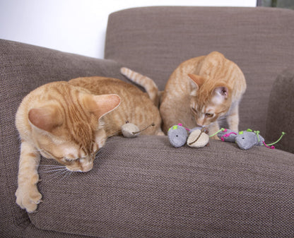 SmartyKat (20 Count) Skitter Critters Value Pack Catnip Cat Toys - Gray/Cream, 20 Count