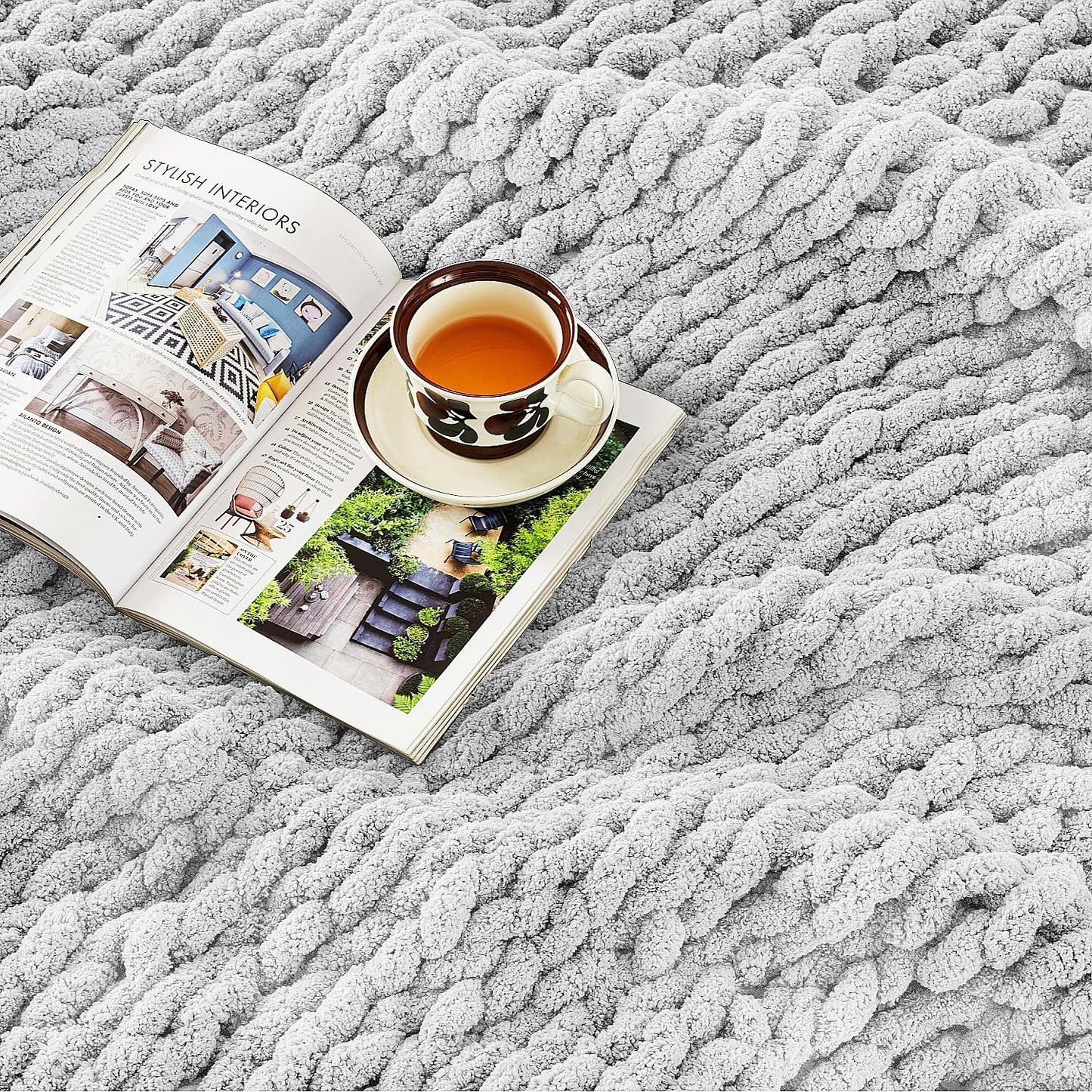 Ultra Soft Chunky Knit Throw Blanket 50x70 Hand Knitted Warm Chenille Throw Blanket, Home Decor Soft Thick Yarn Cable Knit Blanket Breathable Fleece Banket Christmas for Couch Bed Sofa Best Gift