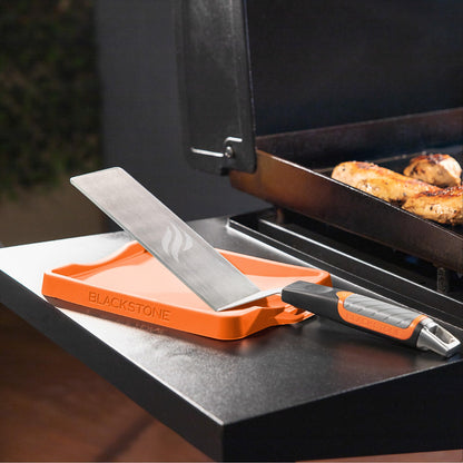Blackstone 5097 Silicone Spatula Mat for Laddle, Serving Spoon Drip Pad & Grill Utensil Holder for Kitchen, Stovetop, Cooking & Countertop-Heat Resistant, Non Slip, Heavy Duty & Utensils Keeper large