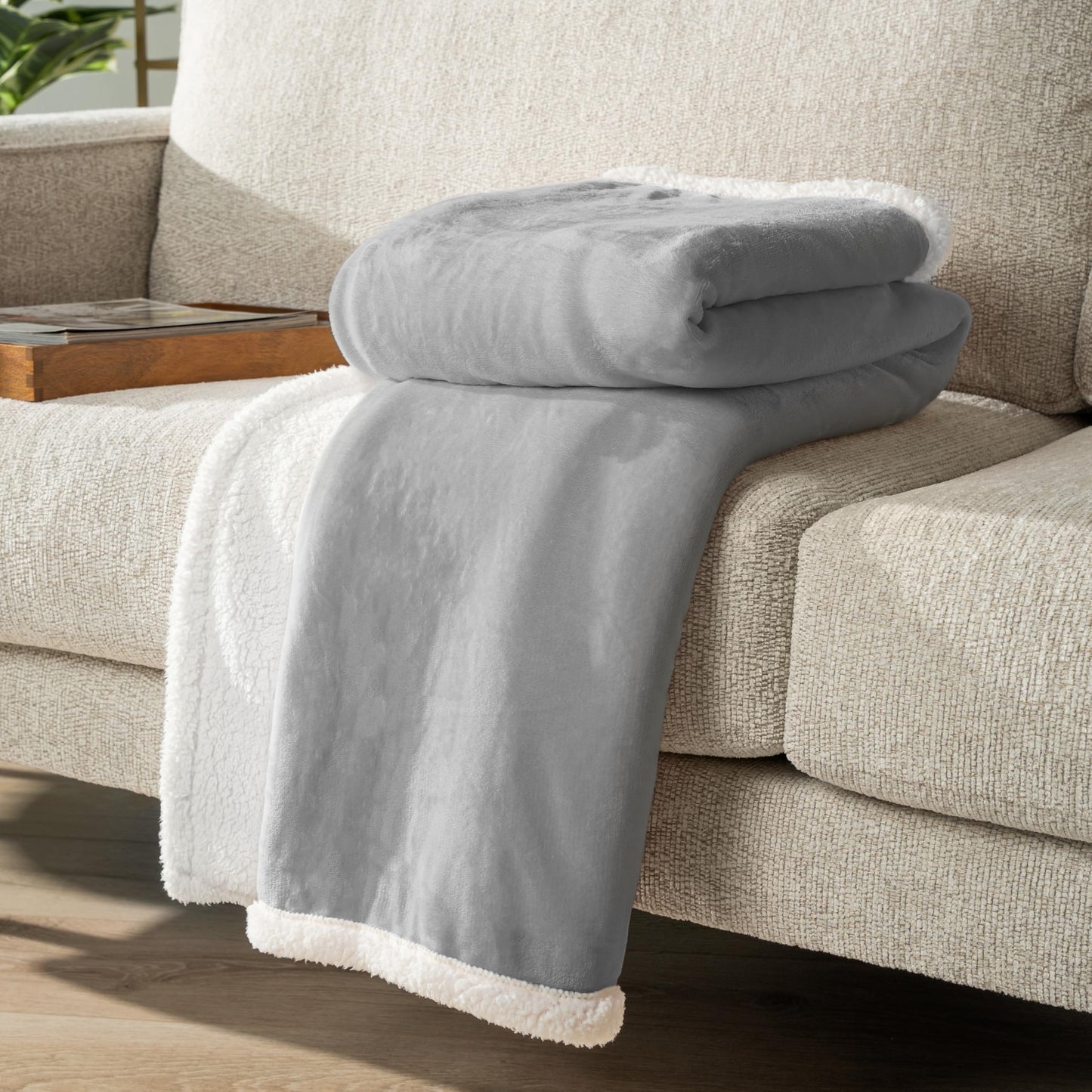 PAVILIA Sherpa Fleece Throw Blanket for Couch, Light Grey, Plush Soft Fuzzy Sofa Blanket, Cozy Reversible Winter Throw for Women Men, 50x60 Inches