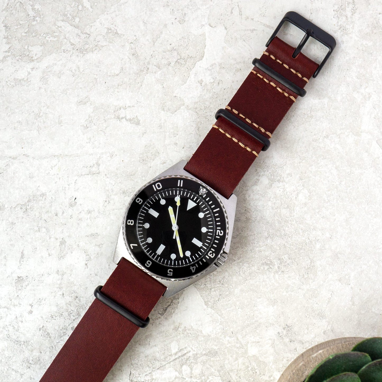 Benchmark Basics Leather Watch Band - Crazy Horse Oiled Leather One-Piece Watch Straps for Men & Women - 24mm, Oxblood PVD