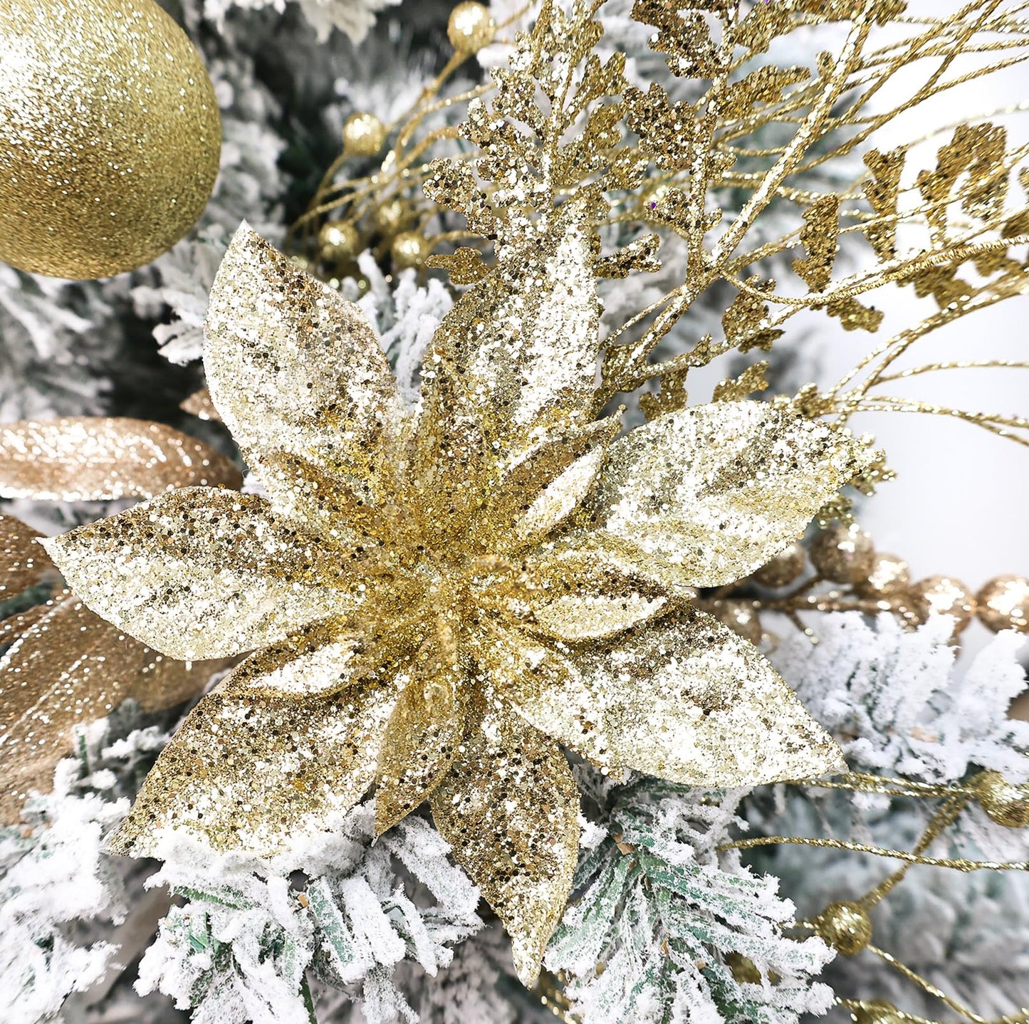 N&T NIETING 18Pack Christmas Tree Decorations Picks and Sprays, Artificial Flowers Glitter Berry Stems Twigs Branches Ornaments for Xmas Tree Vase Filler Holiday Wedding Party Home Decor (Gold)
