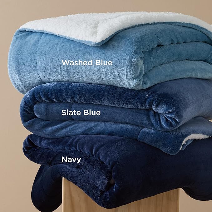 Bedsure GentleSoft Sherpa Fleece Throw Blanket for Couch - Thick and Warm Throw for Men, Soft Fuzzy Plush Blanket for Winter, Navy, 50x60 Inches