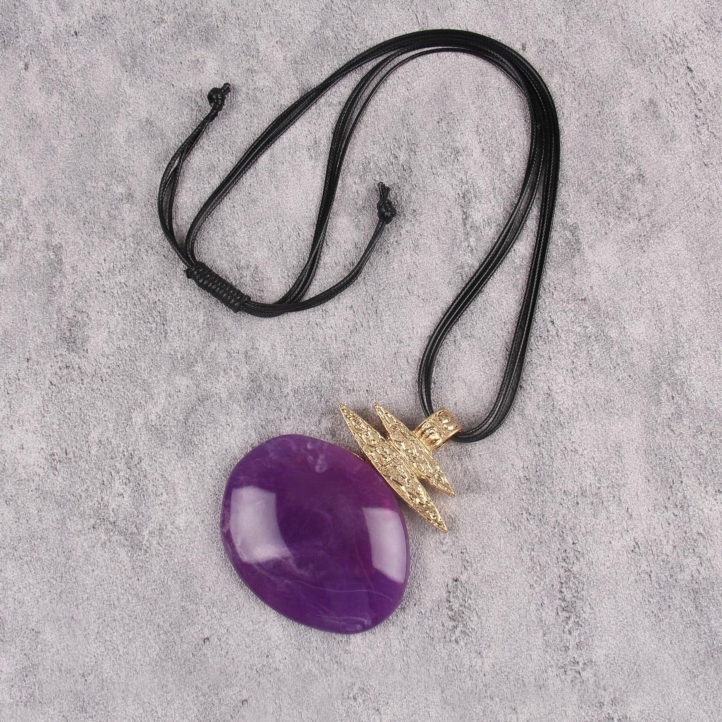 Jeniiahua Boho Necklaces for Women Leather Bohemian Chunky Vintage Long Necklace with Large Purple Irregular Pendant