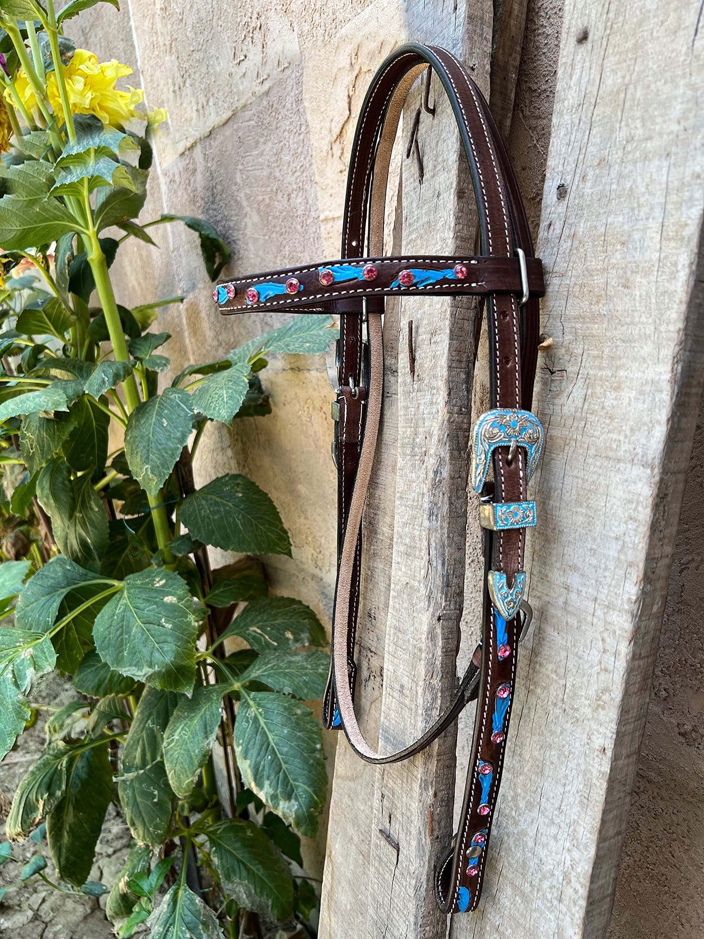 Hulara Top Grain Buff Leather Western Bridle and Breast Collar Set Tooled Headstall and Horse Breastcollar Western Tack Set Horse Breast Collar Western Bridle Sets Horse Headstall and Breast Collar