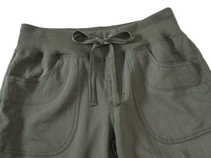 MoFiz Women's Cargo Capris Hiking Pants Lightweight Quick Dry Running Outdoor Casual Shorts Button Pockets UPF 50+ Army Green M