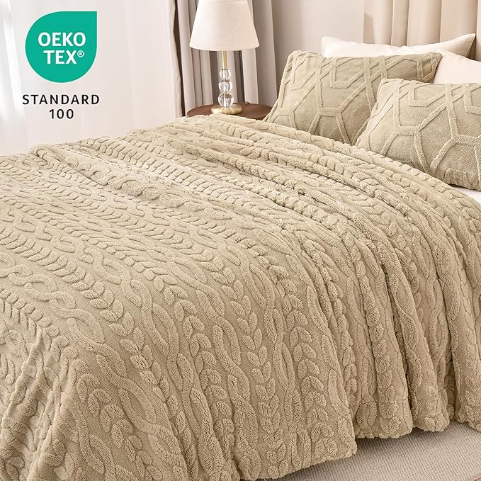 PHF Fluffy Sherpa Blanket Twin Size for Winter, Warm and Soft, 510GSM 3D Jacquard Thick Shaggy Fleece Plush Blanket for Sofa Bed, Khaki, 60"x80"
