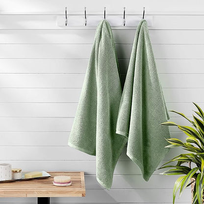 Amazon Basics Quick-Dry Lightweight Moisture Absorbing Bath Towel, 100% Cotton