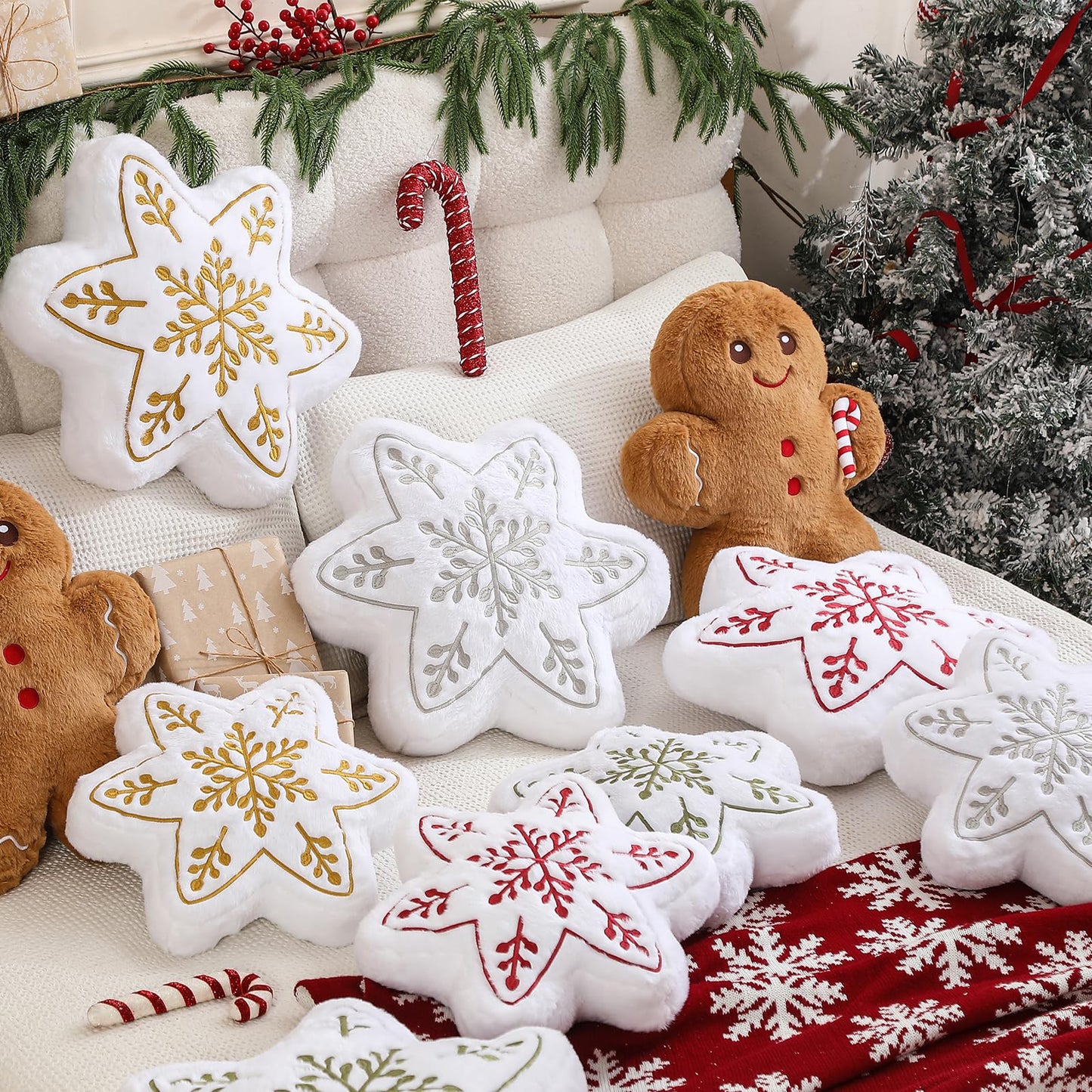 YRXRUS Christmas Snow Pillows, Snow Shaped Pillow, Small Cute Red Snowflake Pillow for Gifts, Christmas Decorations Throw Pillows for Party, Her, Kids, Girls Xmas Home Decor 13.5x13.5 Inches