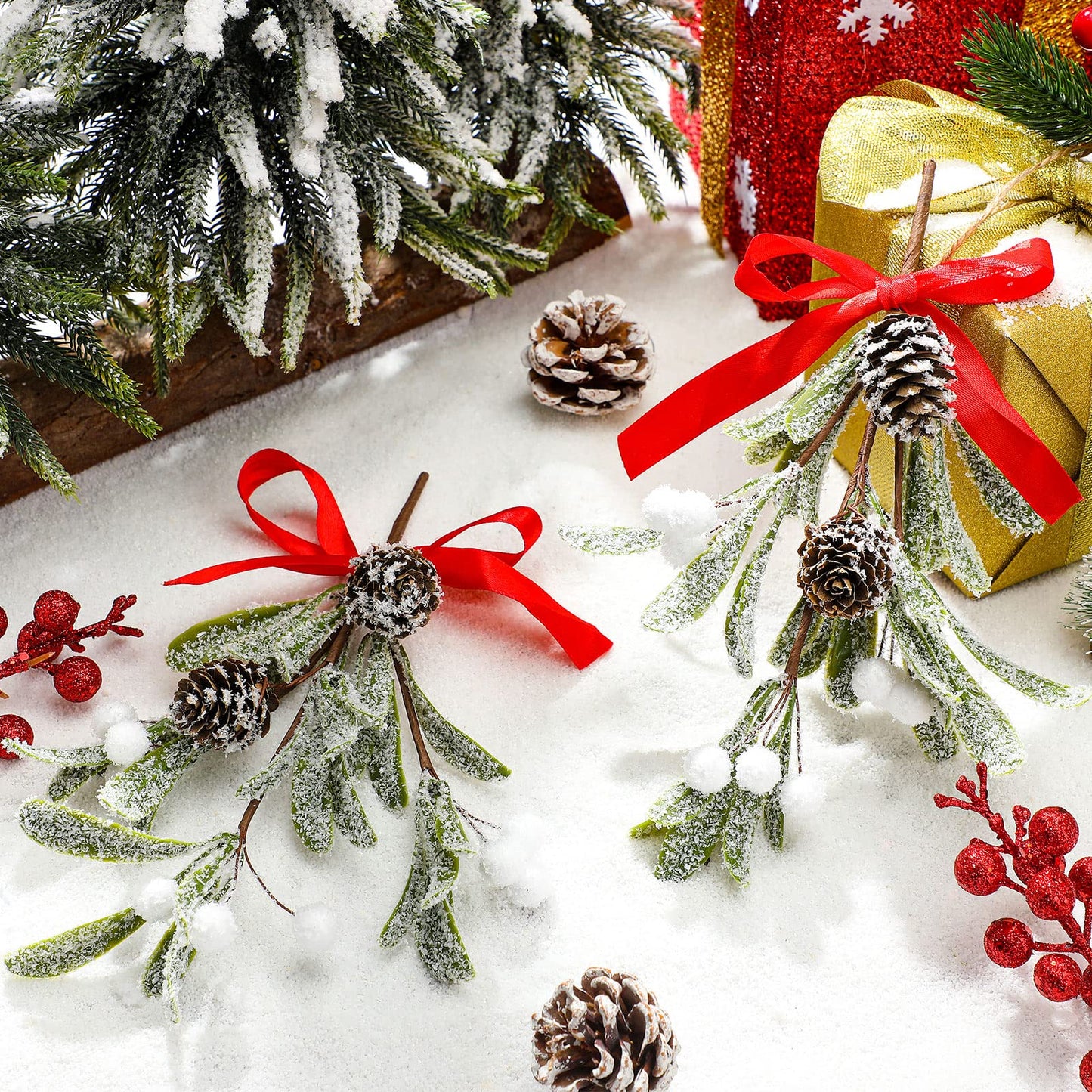 Giegxin 1 Piece Christmas Artificial Mistletoe Ornament with Bow Christmas Hanging Mistletoe Decoration Bouquet Floral Natural Pine Cones Holiday Decor Ornament Bouquet (Classic Style,Red)