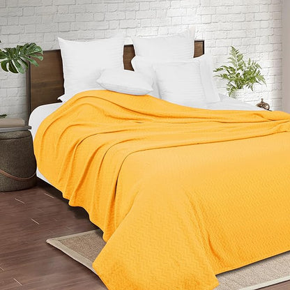 BELIZZI Home 100% Cotton Bed Blanket, Breathable Thermal Blanket King Size, Soft Chevron Thermal Blanket 90"x102", Cotton Bed Blanket, Perfect for Layering Any Bed for All Season, Mustard Yellow