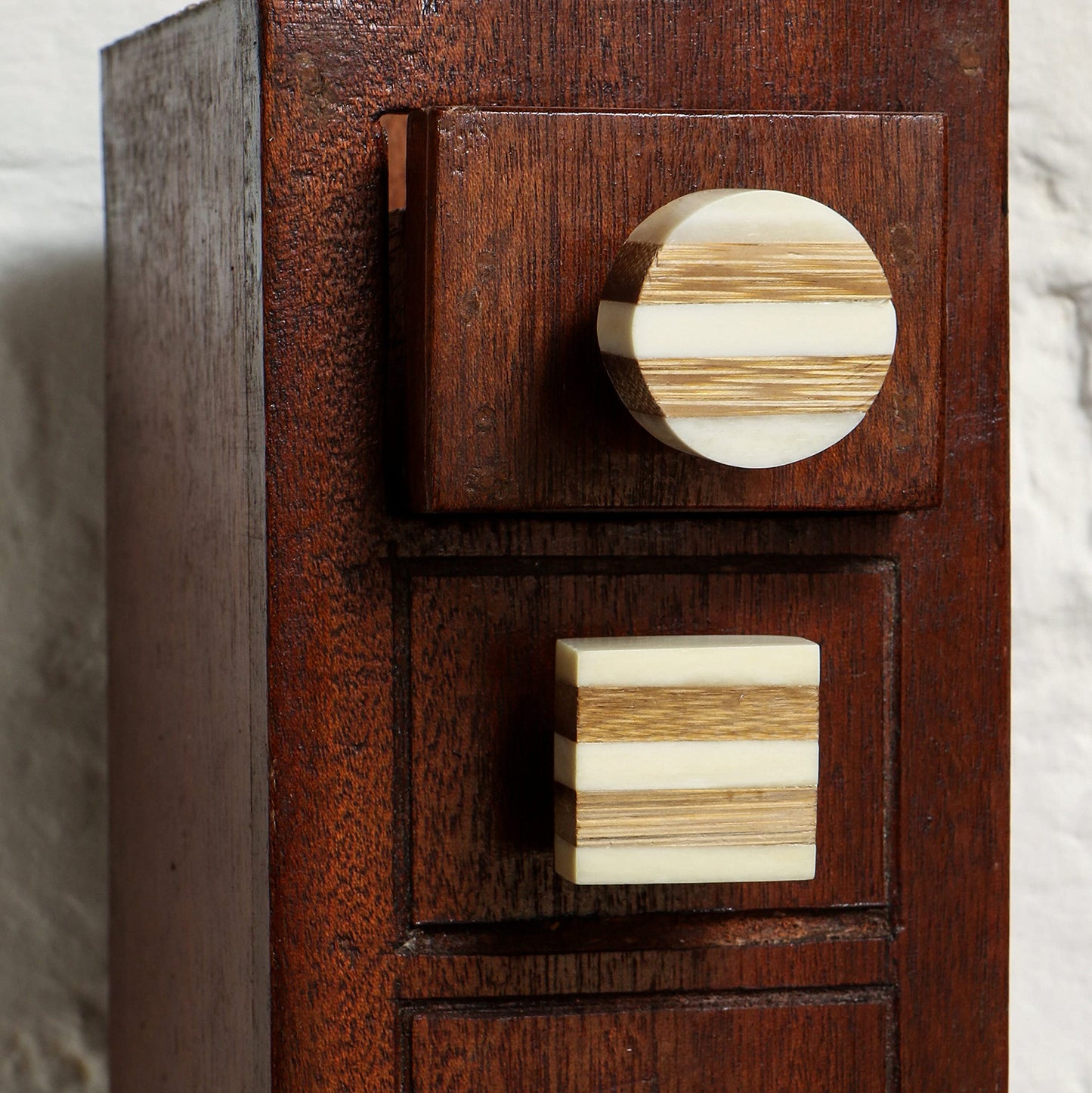 TRINCA-FERRO Set of 6 Ceramic Striped Round Bone Knob Kitchen Cabinet Cupboard Door Dresser Wardrobe and Drawer Pull for Bahtroom | Bedroom | Office | Kitchen