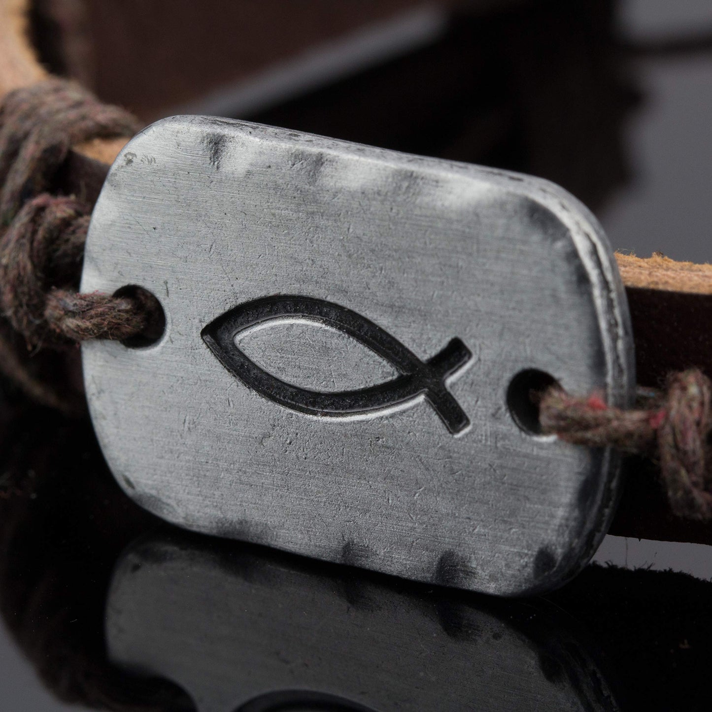 Soul Statement Sign of the Fish Men's Leather Wrap Bracelet for Teenagers (Brown Fish)