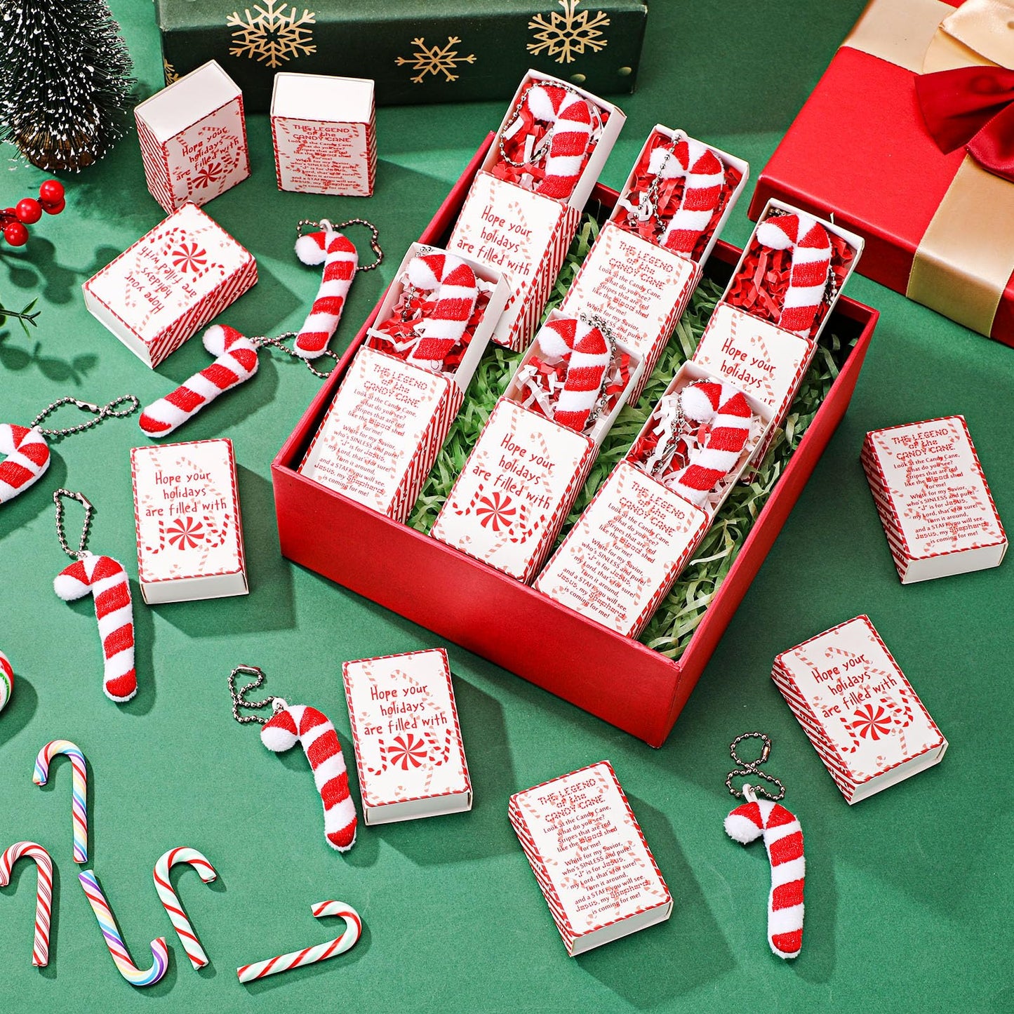 Soulchen 30 Set Christmas Candy Cane Story Gift Mini Plush Keychain with Legend of The Candy Cane Gift Box Xmas Stocking Stuffer Jesus Christian Party Favor for Church Teacher Coworker