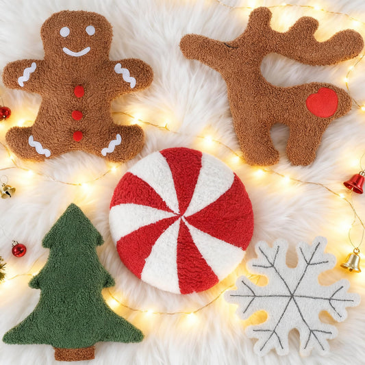Cumule 5 Pcs Christmas Throw Pillows Cute Xmas Tree Candy Gingerbread Reindeer Snowflake Shaped Plush Pillow for Christmas Winter Holiday Party Outdoor Bedroom Cushion Decoration