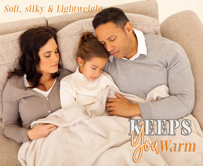 Elegant Comfort Lightweight Throw Blanket- Halloween Themed, Soft, Cozy and Plush- Perfect for Lounging This Spooky Season, 50 x 60 inches, Skull & Bones