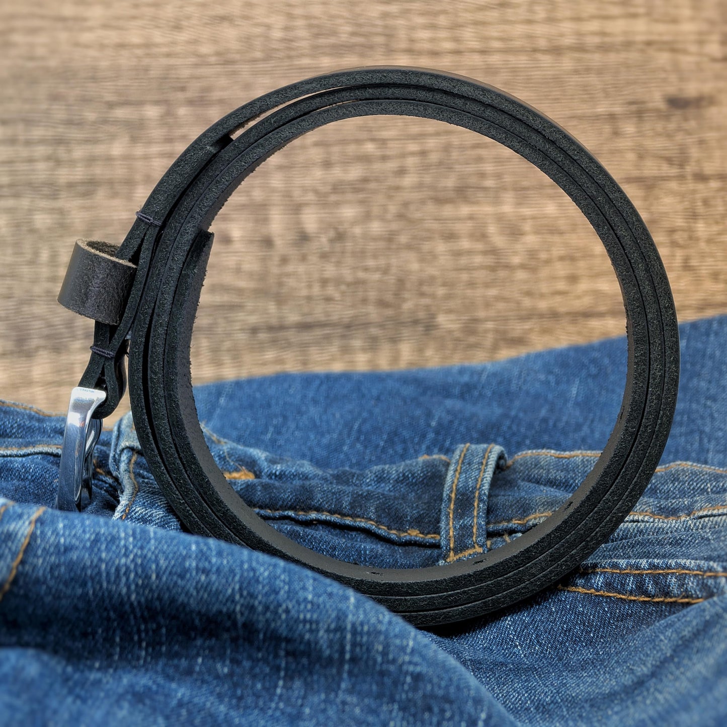 Ashford Ridge 25mm Full Grain Leather Belt - Black Small