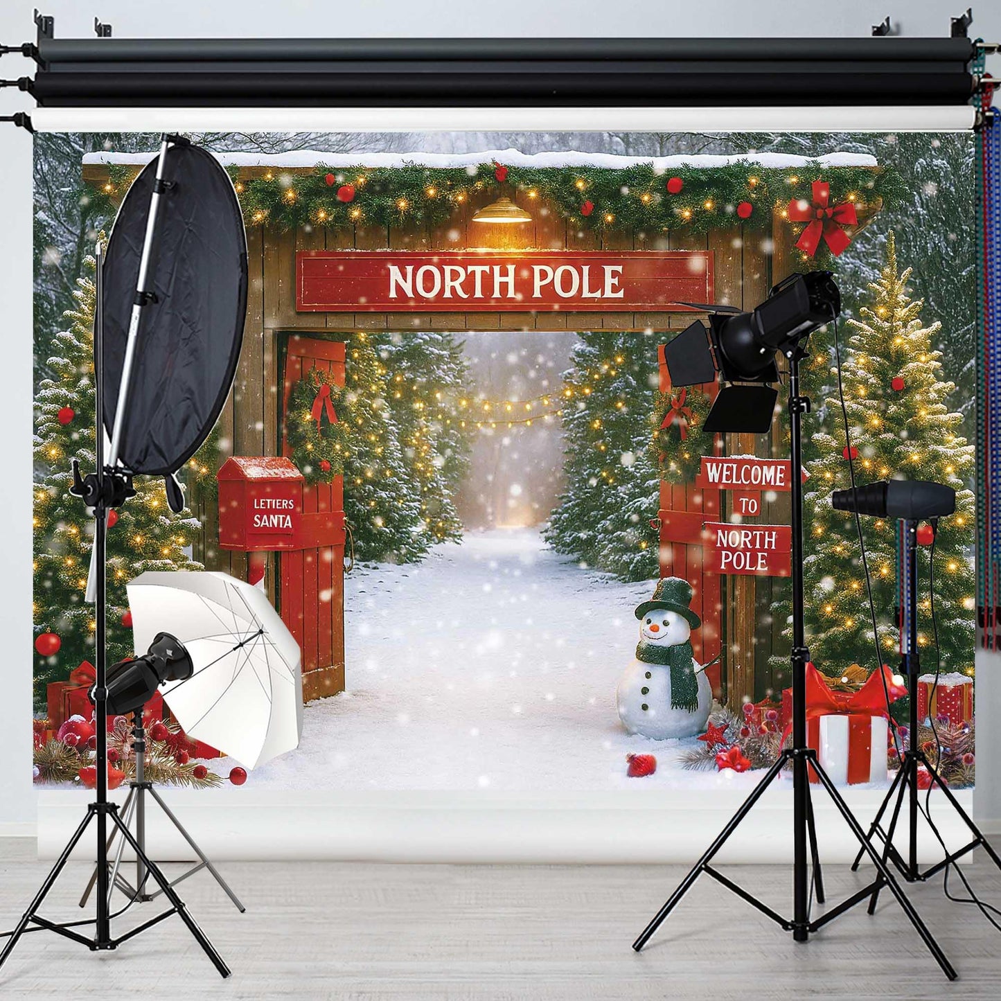 Fluzimir Christmas Photography Backdrop 7x5ft – Rustic Snowy Forest Barn Door with Xmas Tree, North Pole Winter Scene Fabric Photo Background for Family Party, Baby Holiday Photos