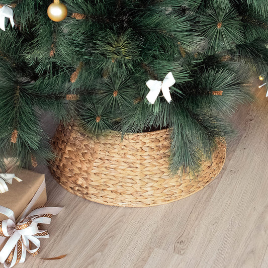 Christmas Tree Collar Woven Seagrass 24" – Rustic Handwoven Holiday Tree Base Cover, Durable & Stylish Alternative to Tree Skirts, Fits Most Tree Stands